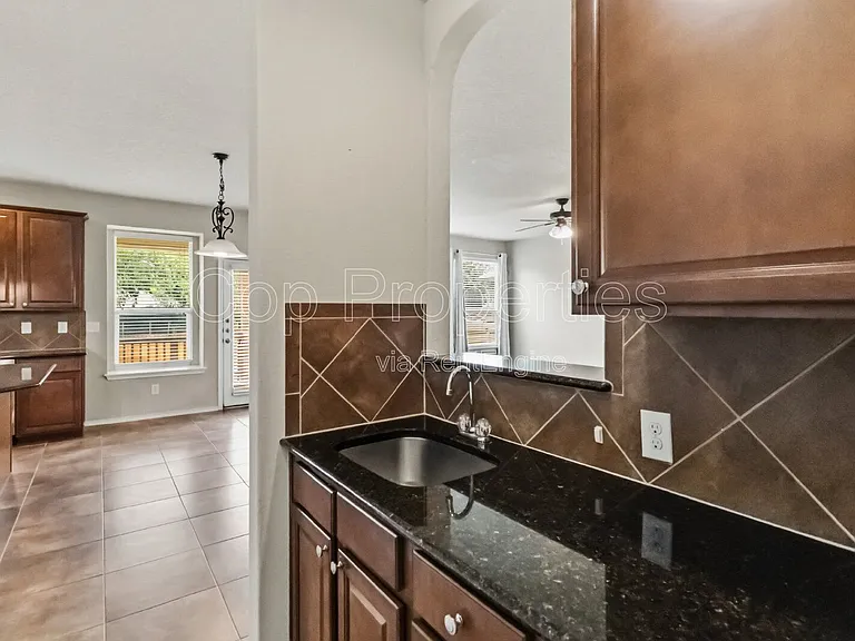 6238 Ozona Ml — Photo 21