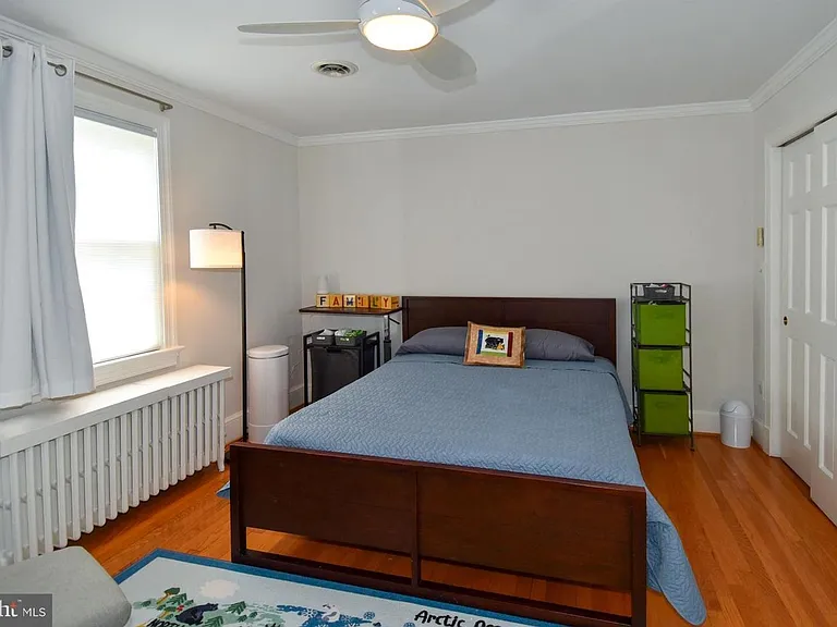 710 W View Ter — Photo 41