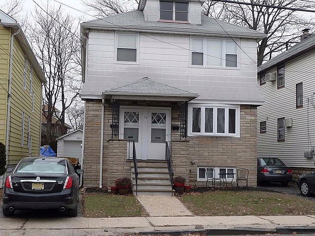 1st image of 13 4th St