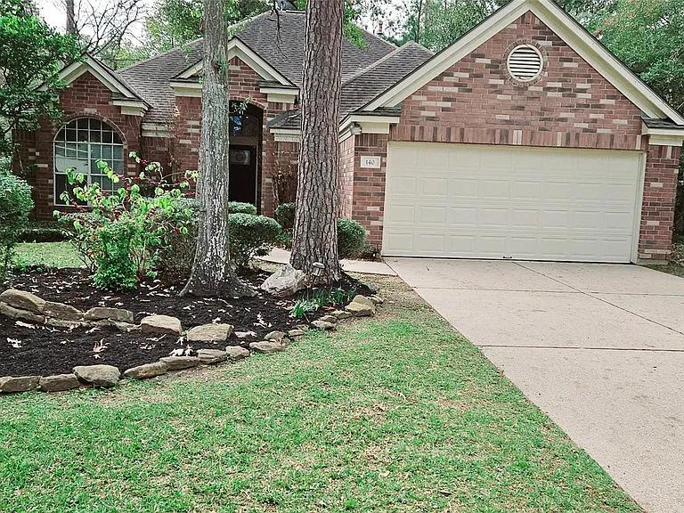 140 S Winterport Cir — Photo 1