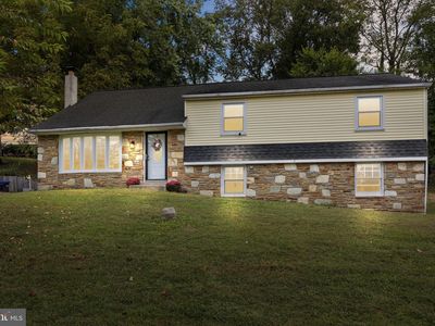 225 Green Dr, Churchville, PA, 18966