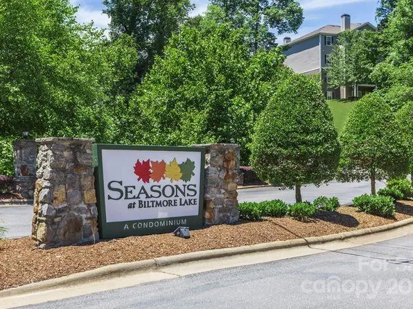 100 Vista Lake Dr APT 207, Candler, NC 28715