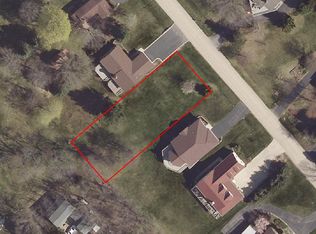 1391 Chadbourne Dr, Davis, IL