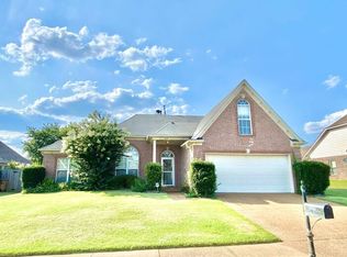 9872 Calderdale Dr, Cordova, TN 38016