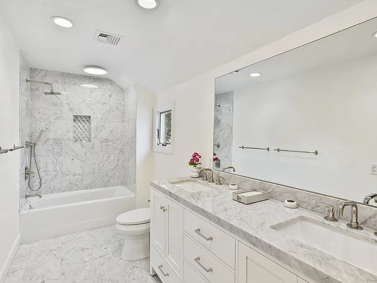 50 Harrison Ave #1 — Photo 9