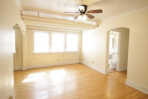 1st image of 1026 E Pleasant St #1-001