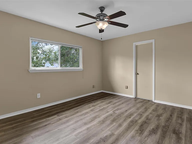 20138 Dawn Mist Dr — Photo 16