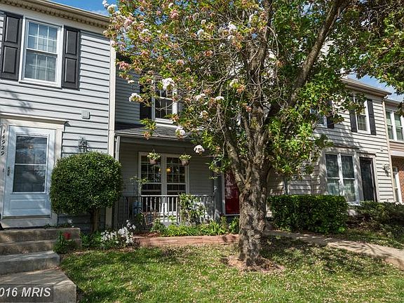 3rd image of 14927 Bradwill Ct