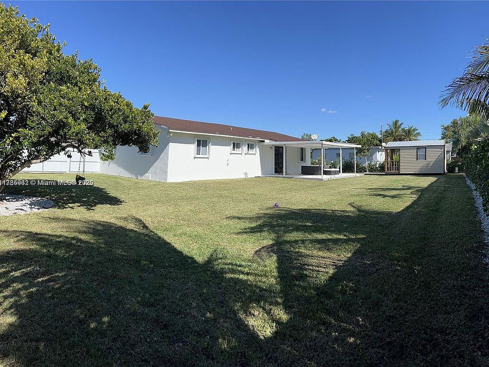 2nd image of 16520 SW 294th Ter