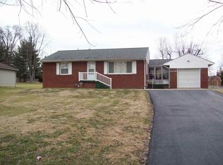 1811 Outer Lake Rd, Princeton, IN 47670