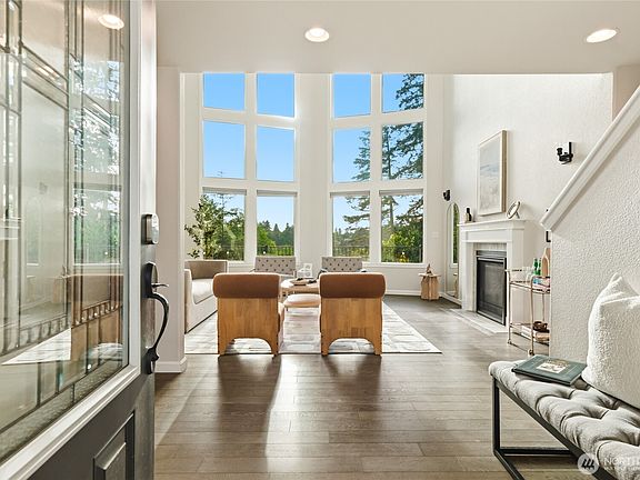 3rd image of 4435 Sydney Rose Court SE