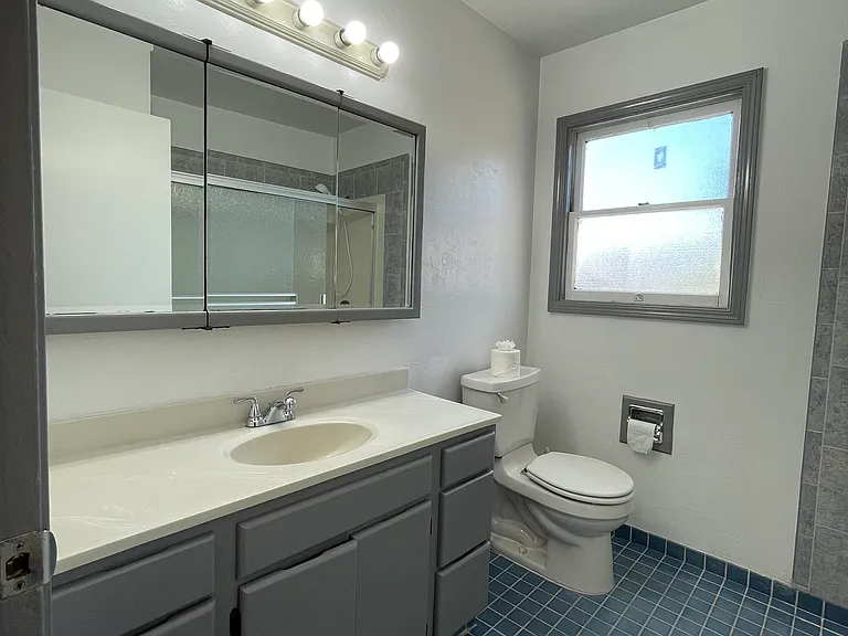 1775 141st Ave — Photo 31