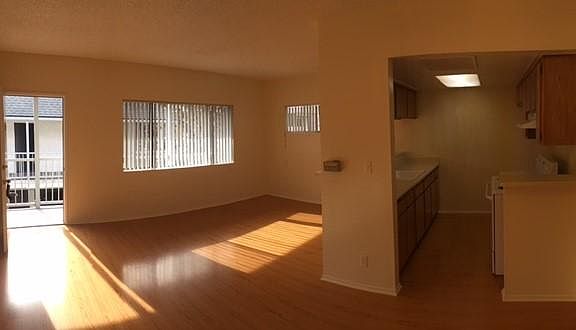 4th image of 342 E Providencia Ave
