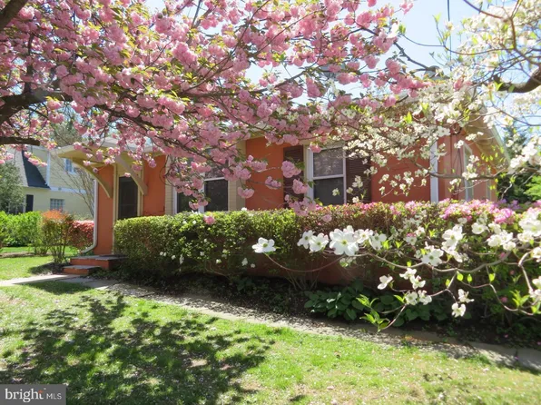 1104 N Tuckahoe St, Falls Church, VA 22046