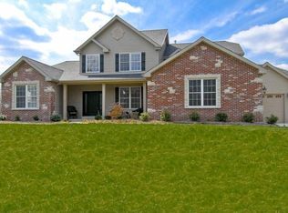 2983 Woodlands Rd, Glencoe, MO 63038