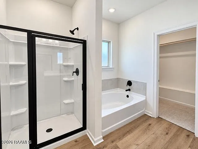 4 bed, 2.5 bath, 1833 sqft, $2,300 — Photo 4