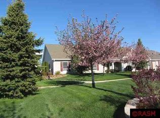 1826 Haralson Ct, Saint Peter, MN 56082