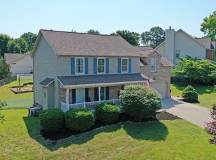 457 Country Run Cir, Powell, TN 37849