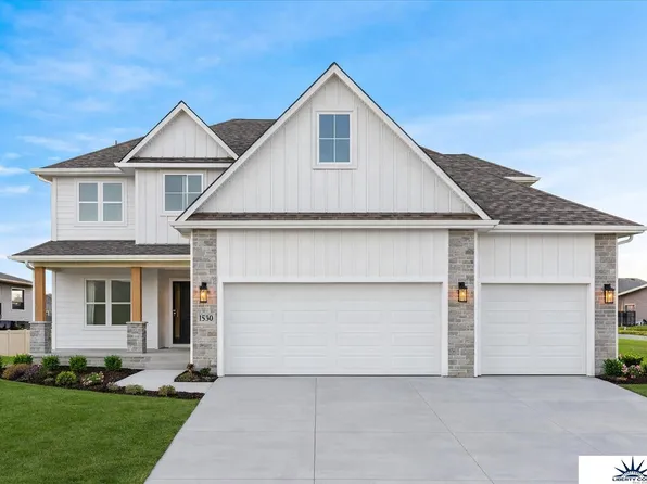 4308 S 210th Ave, Elkhorn, NE 68022