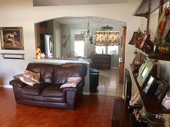 3rd image of 2927 Summer Winds Cir