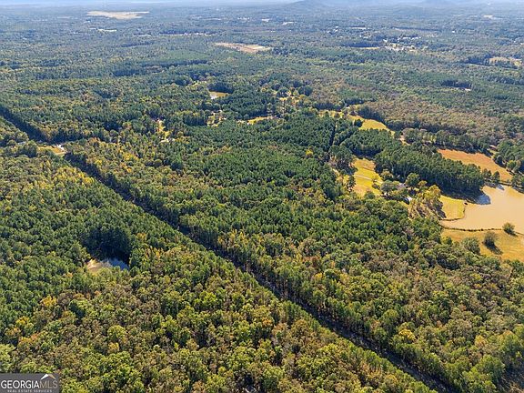 5th image of 195 Armuchee Trl NE