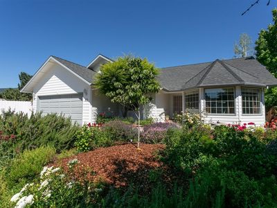 80 Vintage Cir, Jacksonville, OR, 97530