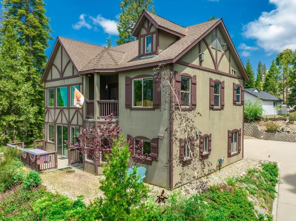 39662 Crest Point Ln, Shaver Lake, CA 93664