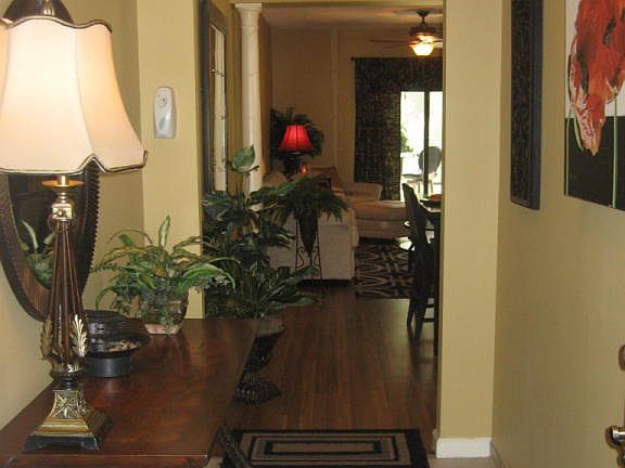 4th image of 117 Laurel Wood Way Unit 102