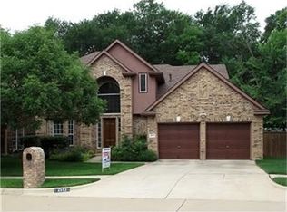 2513 Hunters Run, Lewisville, TX 75028