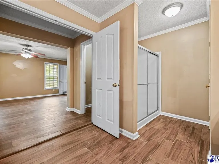 3016 Greystone Cir #MAIN — Photo 12