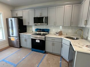 5 Walnut Ave #3, Stoughton, MA 02072
