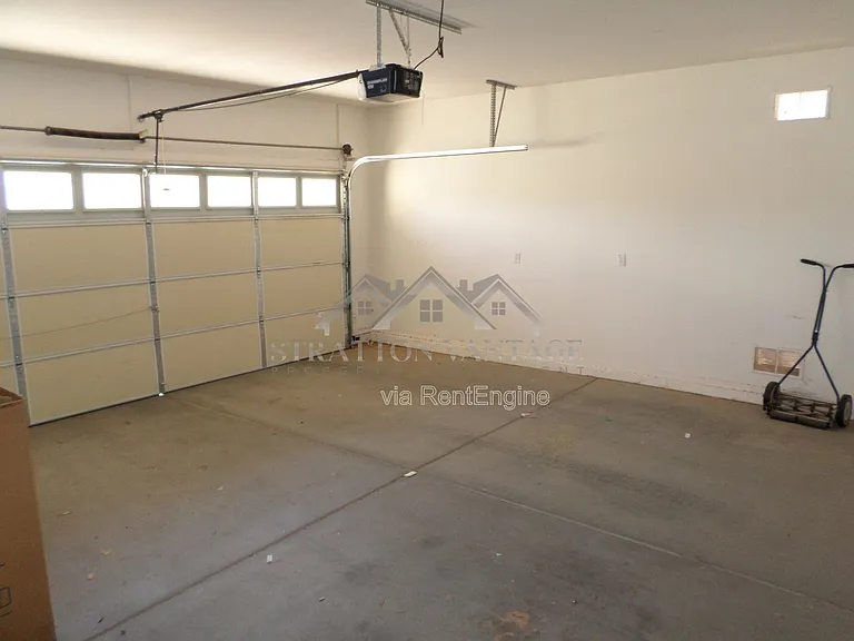 4078 E Peach Tree Dr — Photo 8