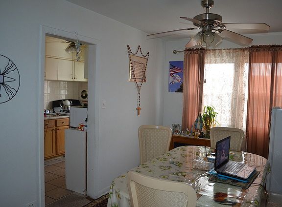 4th image of 2449 W Balmoral Ave #2N