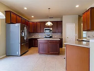 1475 Salisbury Dr — Photo 31