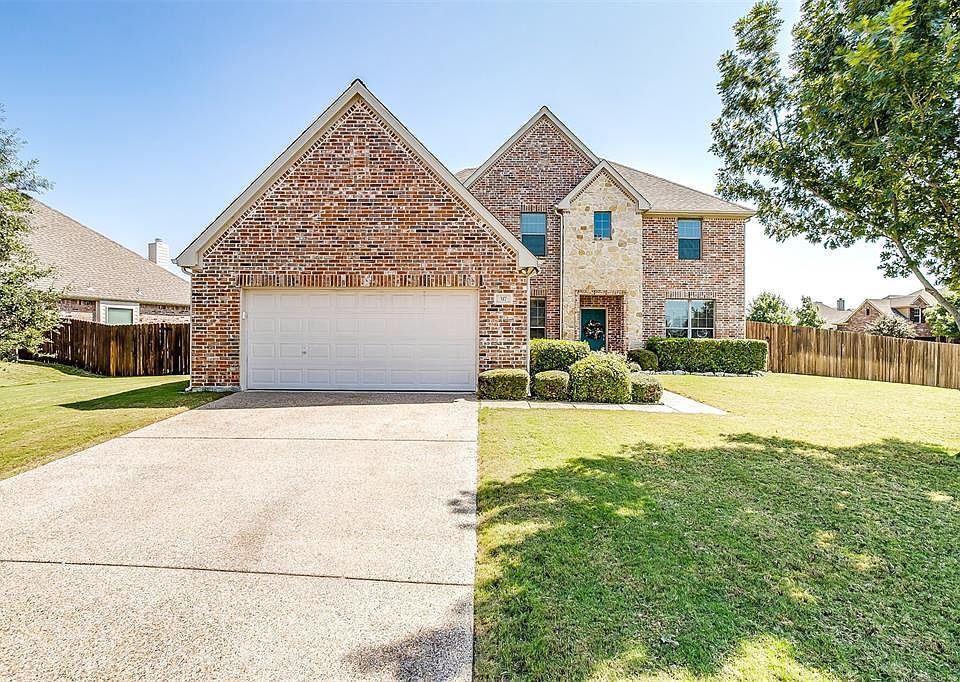 1st image of 317 Country Lakes Dr