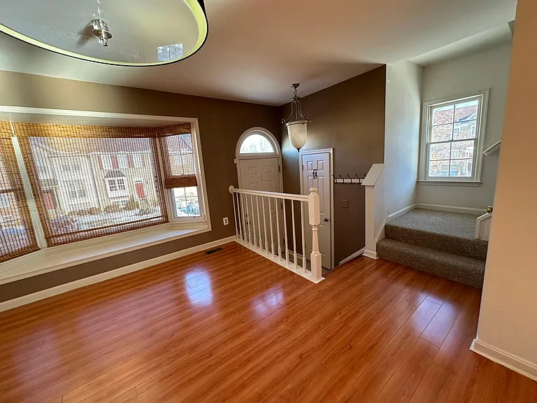 7770 Black Horse Ct — Photo 10