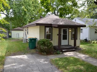 310 Park Dr, Joliet, IL