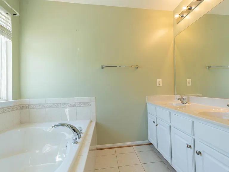 341 Bullskin St — Photo 27