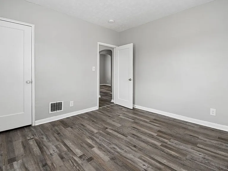 375 S Chase Ave — Photo 11