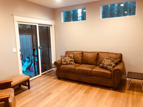 4th image of 2550 San Miguel Dr