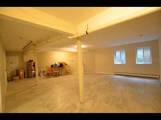 Rented by Miron Realty Group | media 6