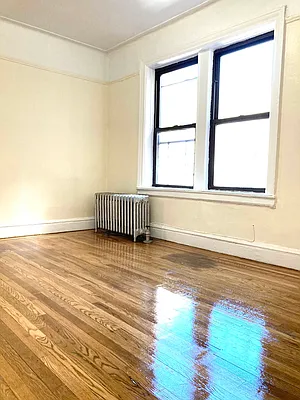 Rented by New York Residence | media 18