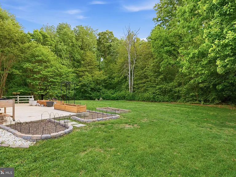 11431 Westmont Ct — Photo 22