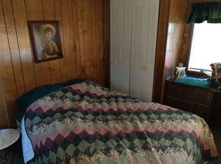 710 Railroad St, Keyesport, IL 62253