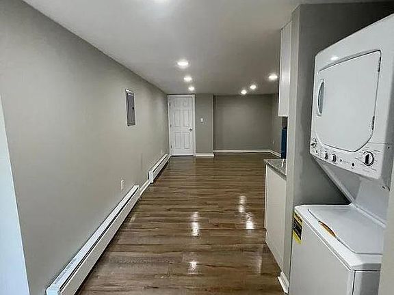 4th image of 13XX W Wingohocking St Unit B