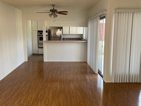 4th image of 12324 Montana Ave #10