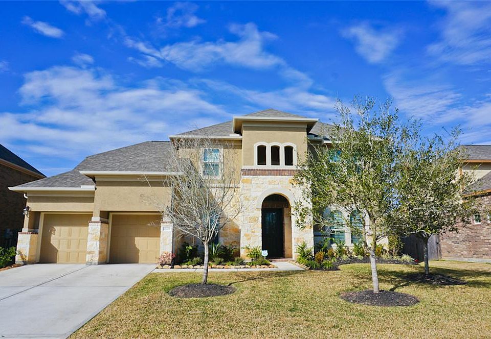 1st image of 12405 Clover Creek Ln