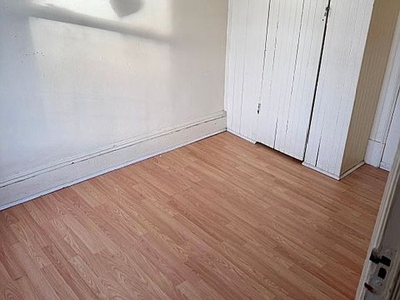 5th image of 175 Chestnut St