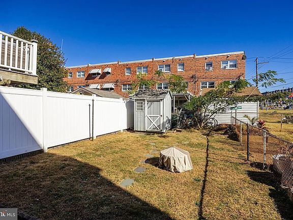 5th image of 12564 Medford Pl #1