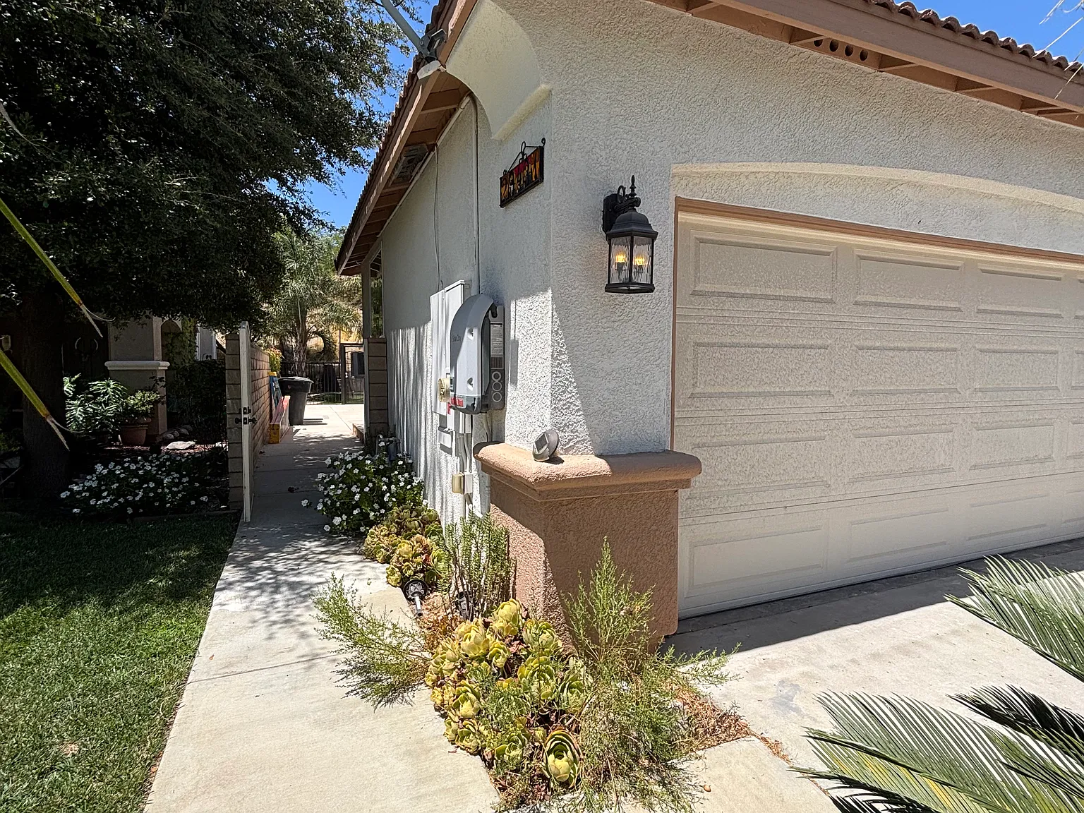 2 bed, 1753 sqft, $2,100 — Photo 3